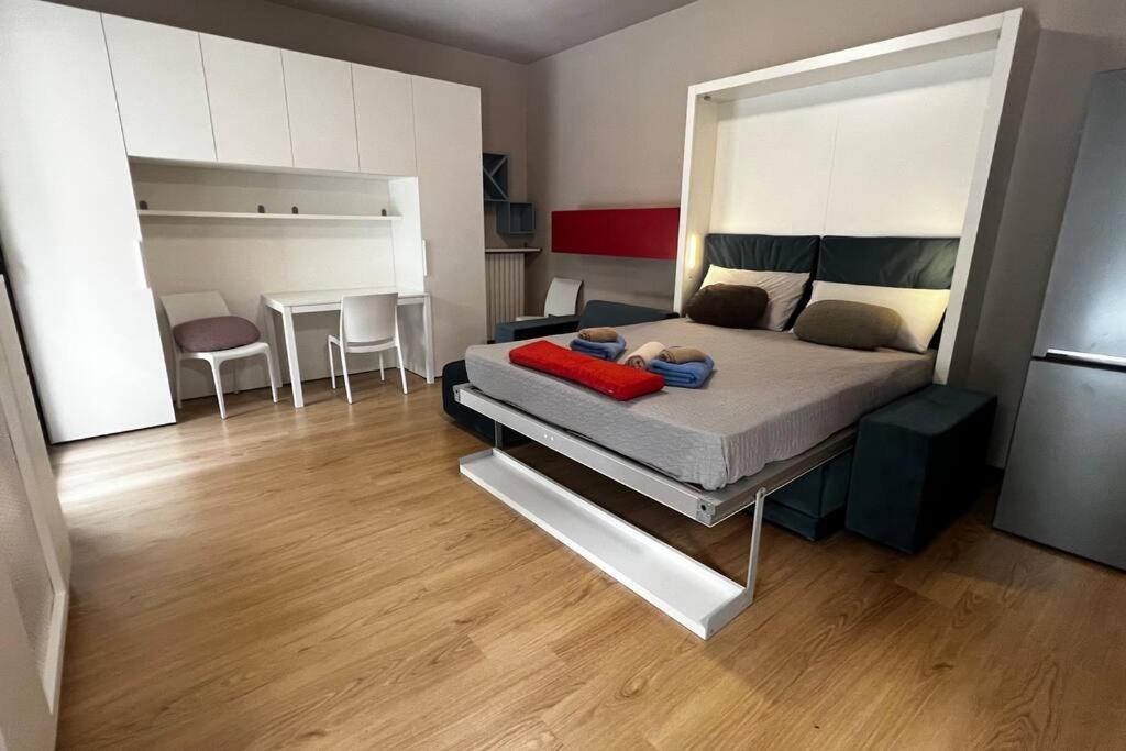 Urban House - Comfy Flat Navigli Center * Milán